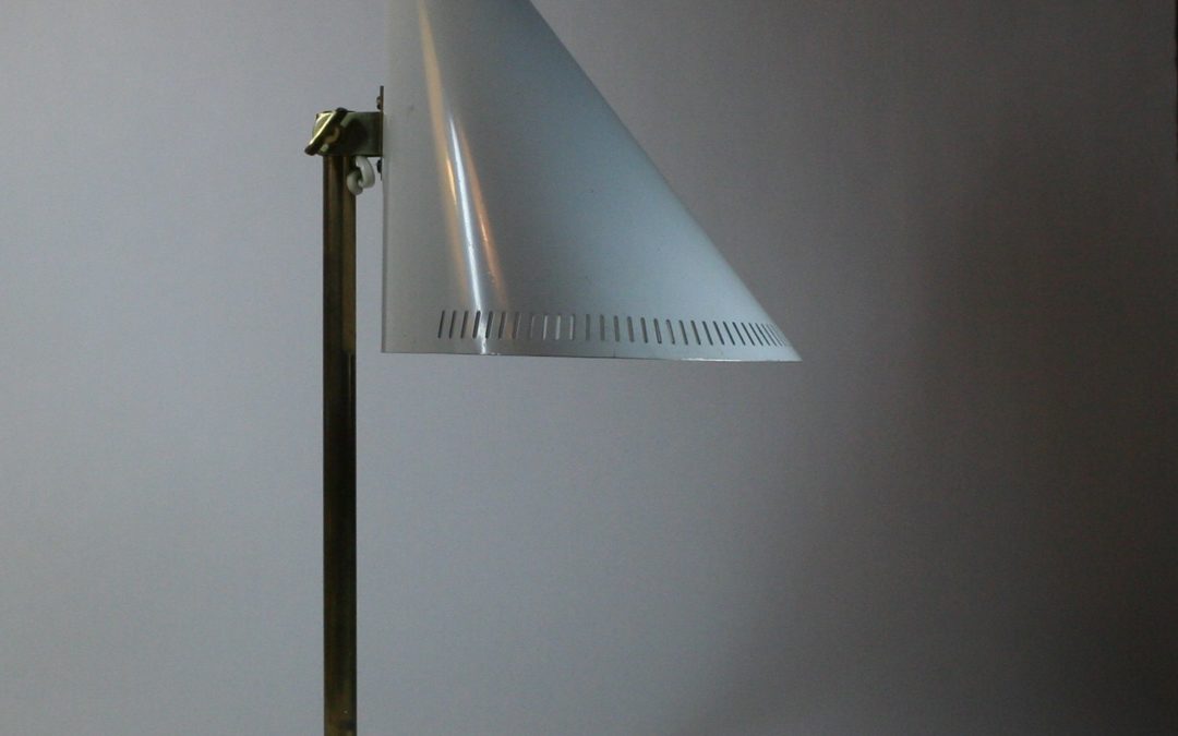 Paavo Tynell Table lamp H5-7