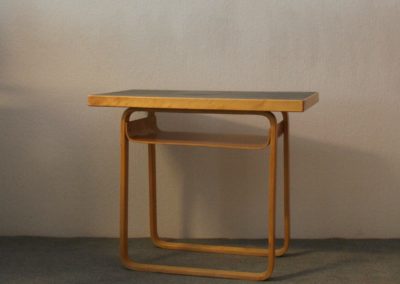 Alvar Aalto Side table 76